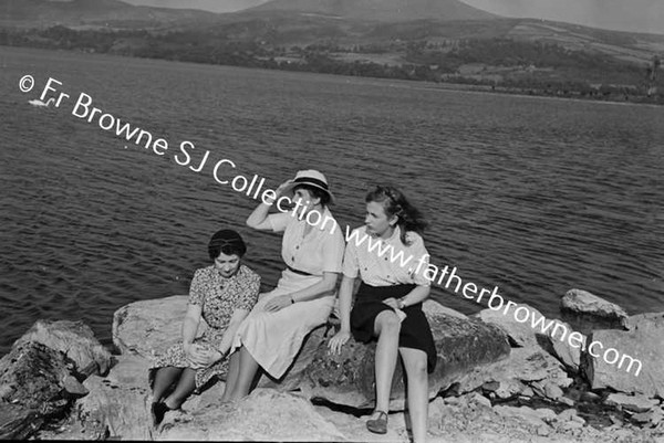 LOUGH DERG CLARE LILLIS MRS FRANK LILLES & PATRICIA SELF BY SHORE